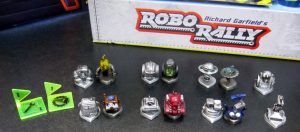 Flag and Robot comparison - Robo Rally 2nd Edition (left) and Robo Rally 2016 (right)